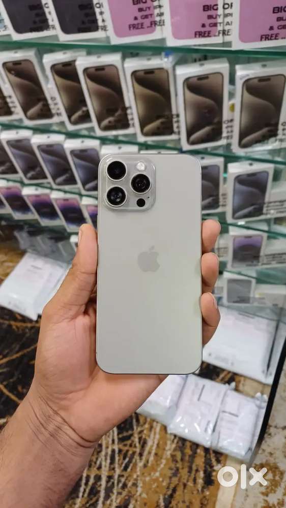 Iphone 15 pro natural colour with Gst Bill  ( 256 GB )