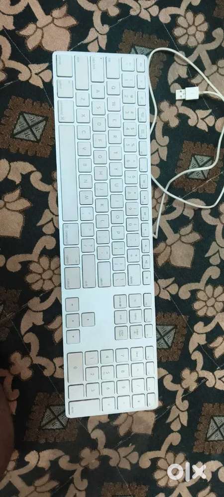 Apple keyboard