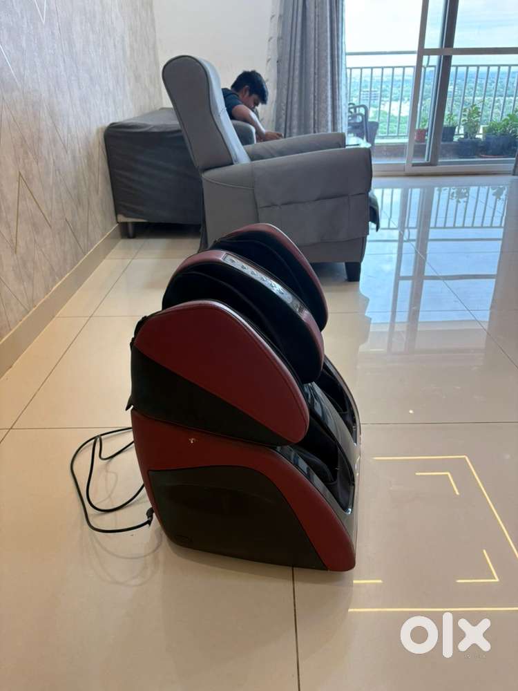 Robotouch massager
