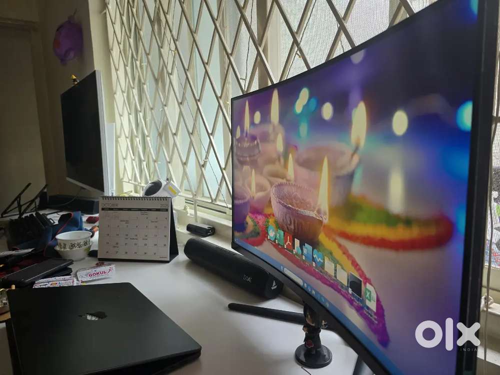 Acer curved monitor