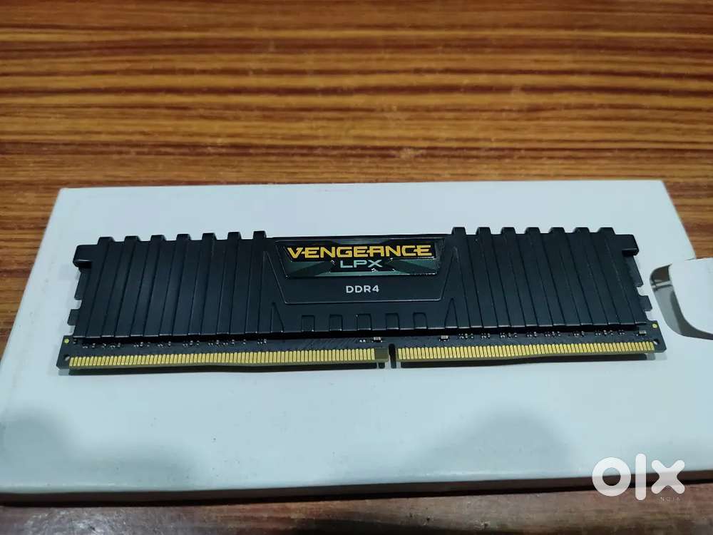 Corsair Vengeance LPX DDR4 16GB RAM