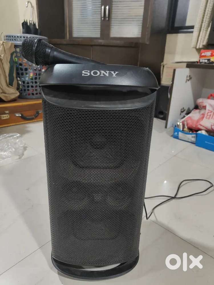 Sony Bluetooth karaoke Part Speaker SRS -XV500