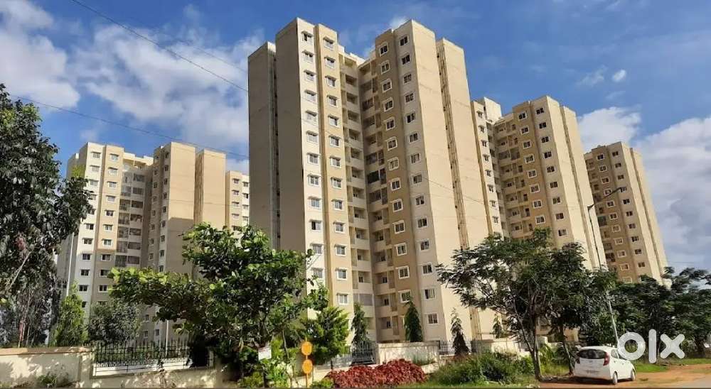 Semi furnished 1bhk available for sale in Chandragiri BDA Apartment
