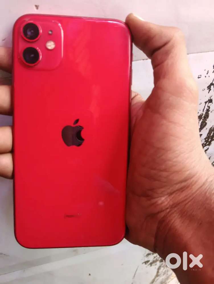 I phone 11 selling for olx