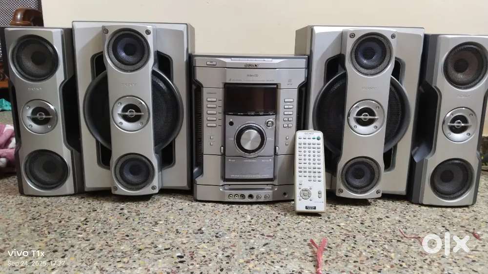 Sony home theatre  7d Bluetooth inbuilt