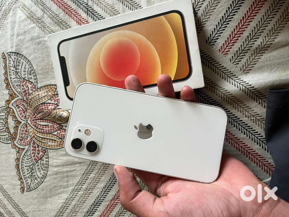 iphone 12 white