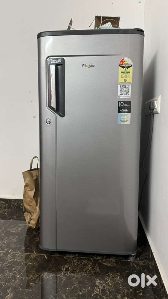 Whirlpool Single door Fridge