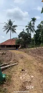 2.75 acre land plot in sulthan bathery just 1 km from town