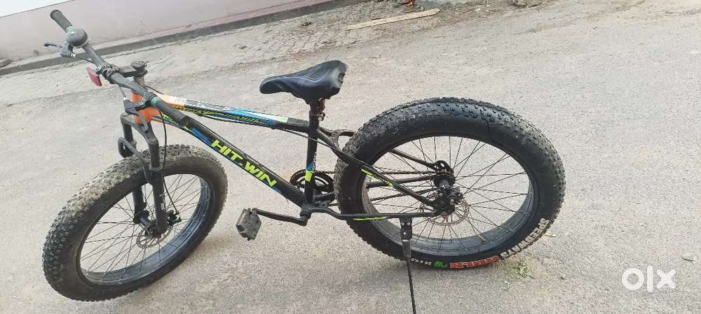 A good condition fat bike tyre size 26×4