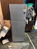 Hitachi fridge