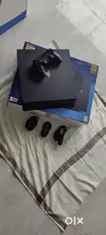 PS4 PRO IN EXCELLENT CONDITION 1TB WITH ONE JOYSTICK
