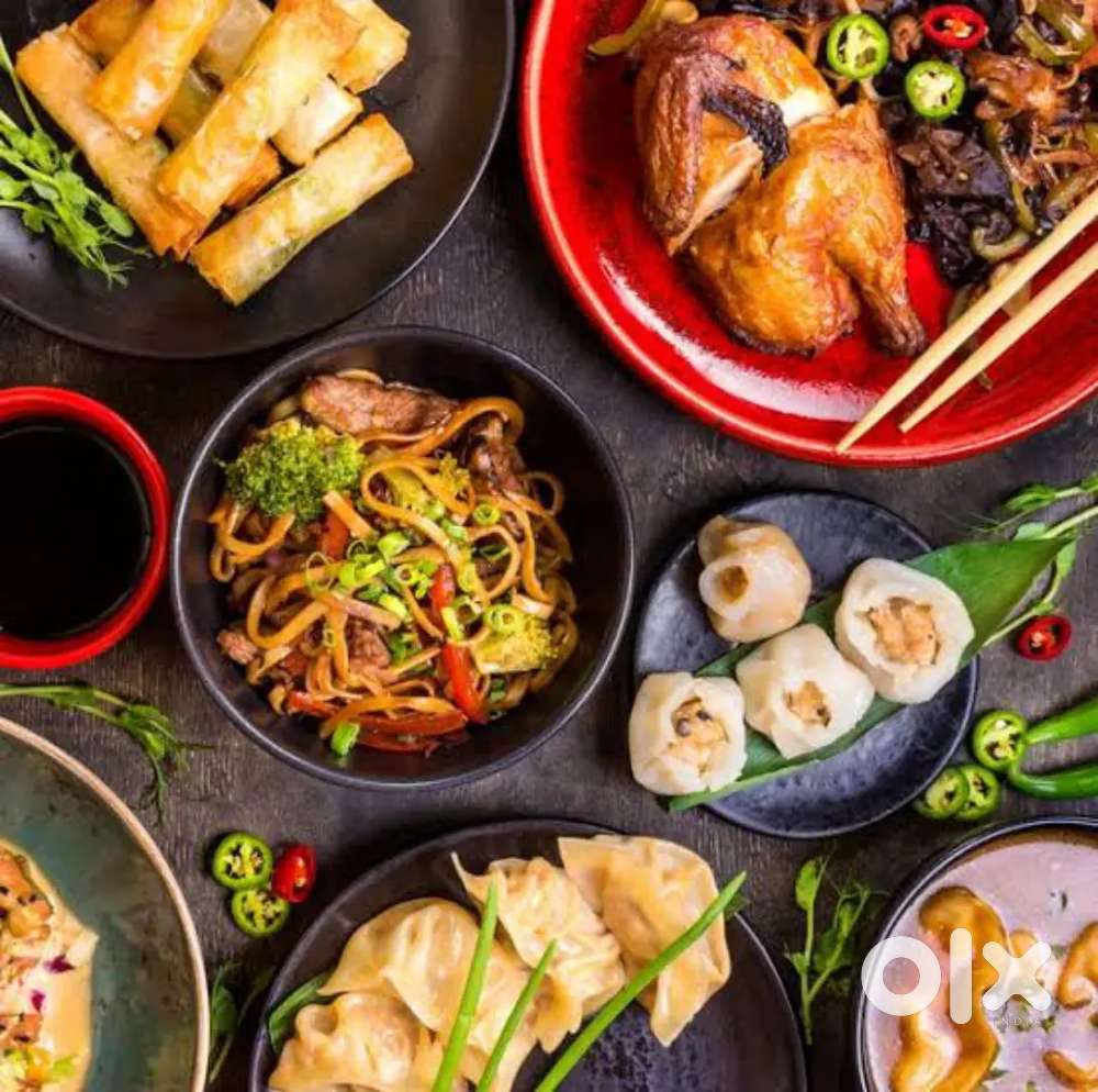 Chinese cook की आवश्यकता है in Noida.