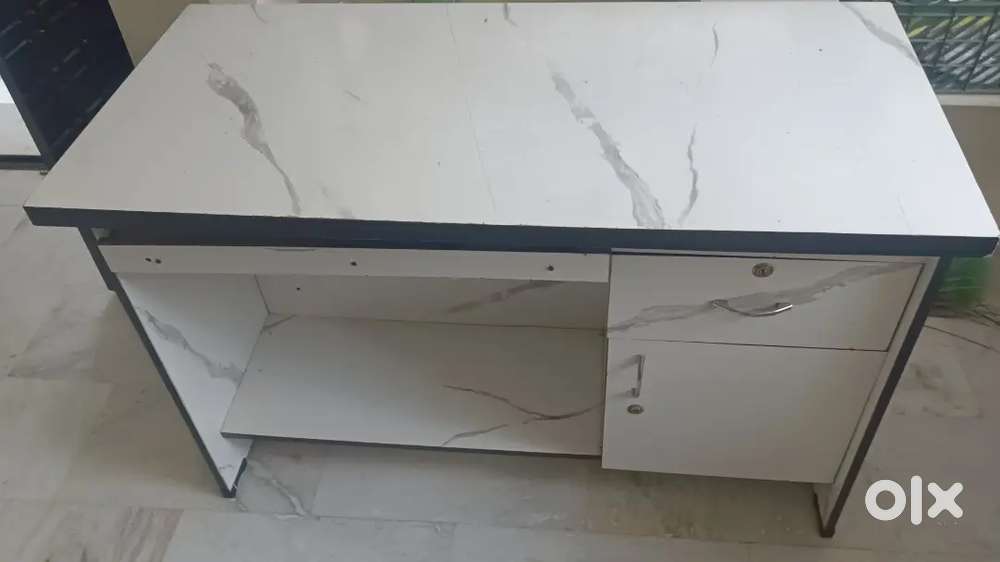 Computer Chair and Table