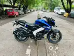 BAJAJ PULSAR NS - 200 ABS