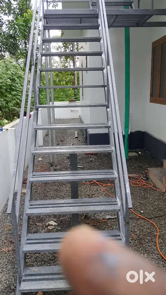 ഹെൽപ്‌ഴ്സിനെ ആവശ്യമുണ്ട്, വെൽഡിങ്/ഫാബ്രിക്കേഷൻ