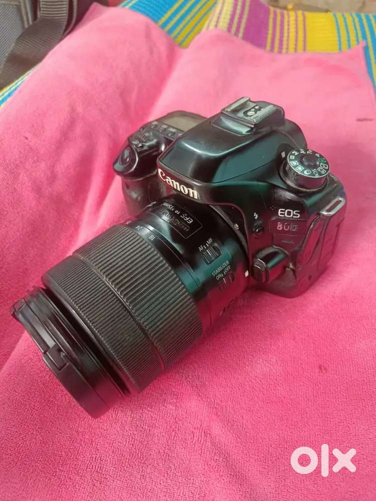 Canon 80d camera