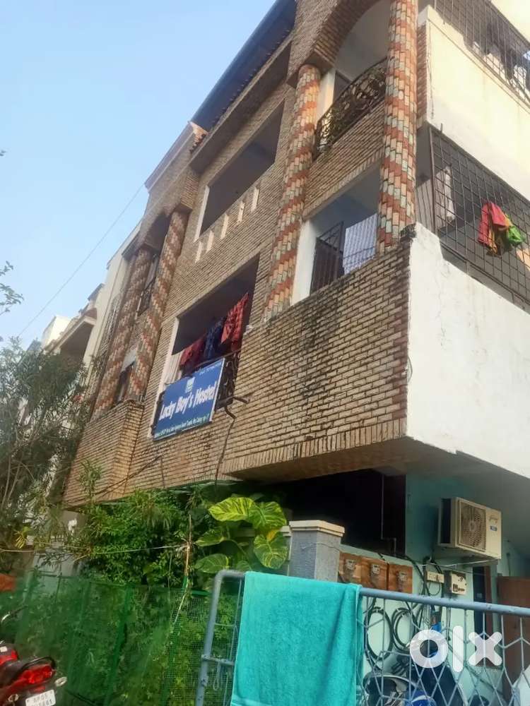 Lucky Boys Hostel for Rent