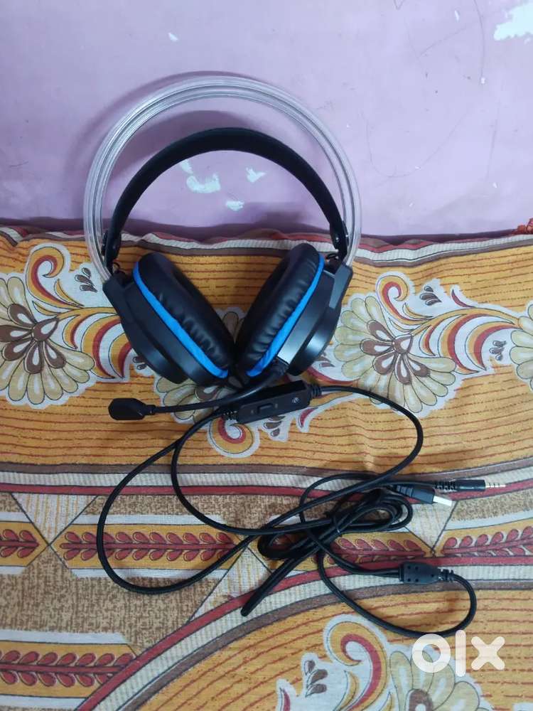 ZEBRONICS RGB headset
