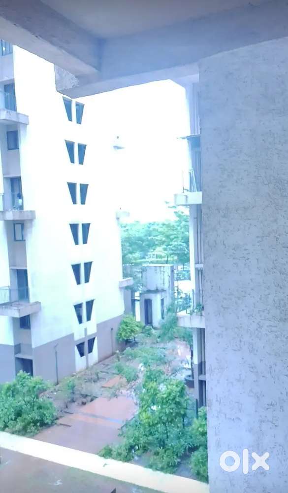 Fully furnished 2bhk optima hall balcony with covered parking for sale
