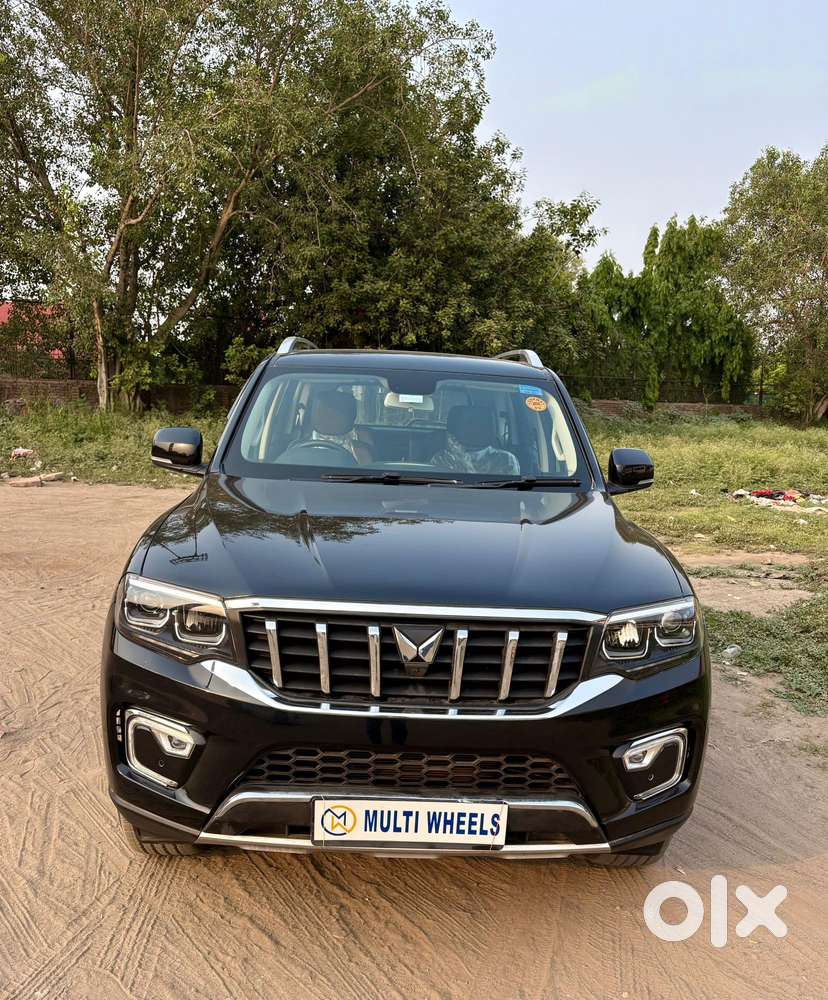 Mahindra Scorpio-N 2.0 Z8 L Petrol AT 6 Str, 2023, Petrol