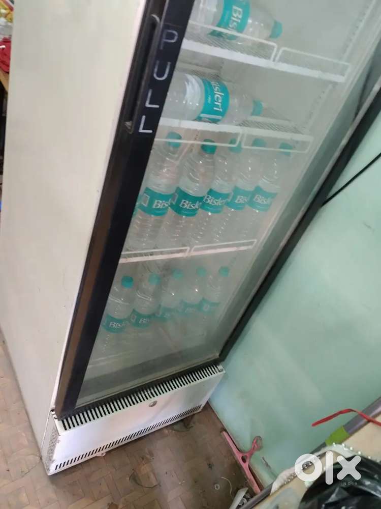 I want to sell my mirror fridge