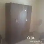 Cup board type wardrobe 5 years old