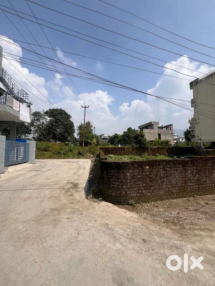 150 Gaj Corner plot for sale at Sahastradhara Road