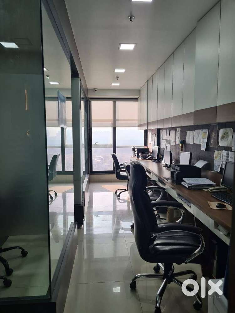 fully furnished office space available for rent