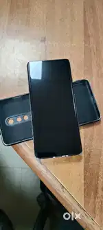 Oneplus 8 with original Charger. 12GB-256GB