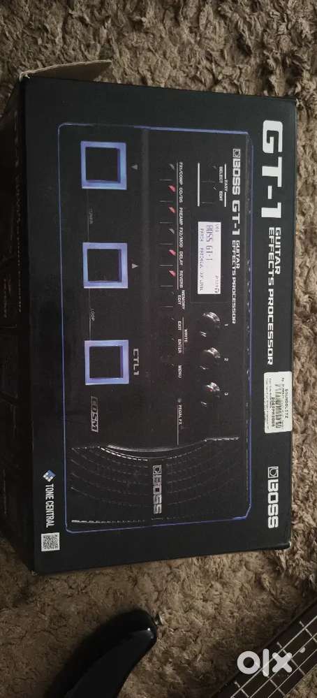 GT1-1 GUITAR-EFFECT PROCESSOR