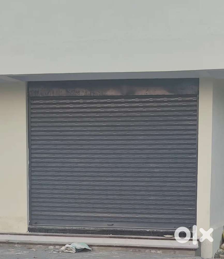 Rent a shop for a general store