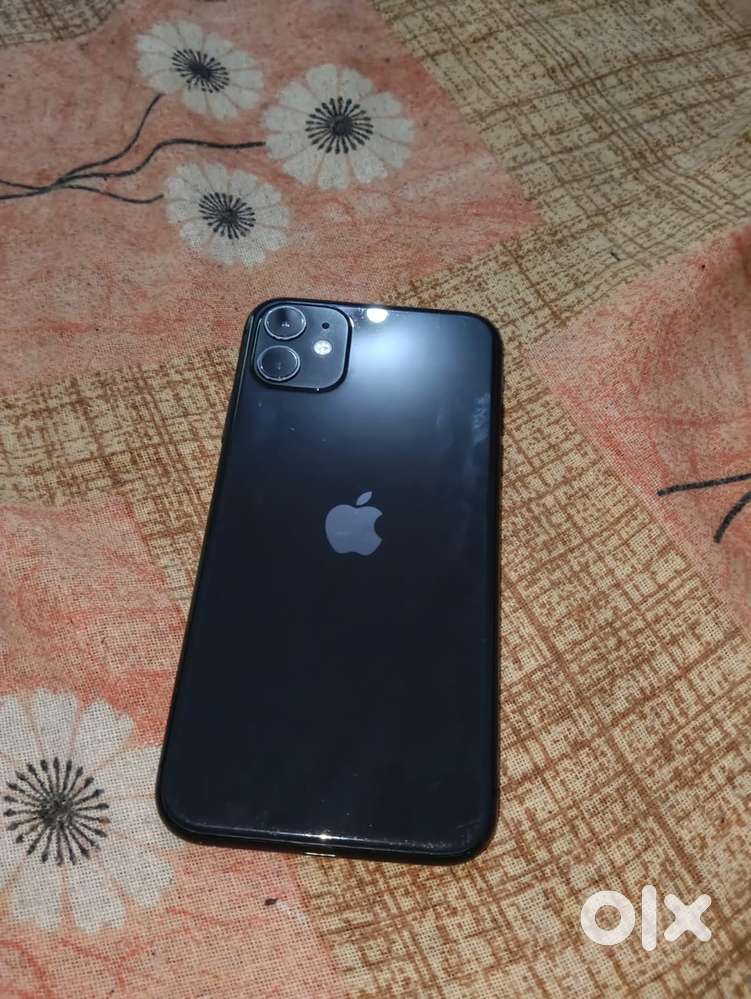 Iphone 11 black colour76%betry