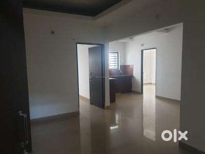 Need flat partner only couple