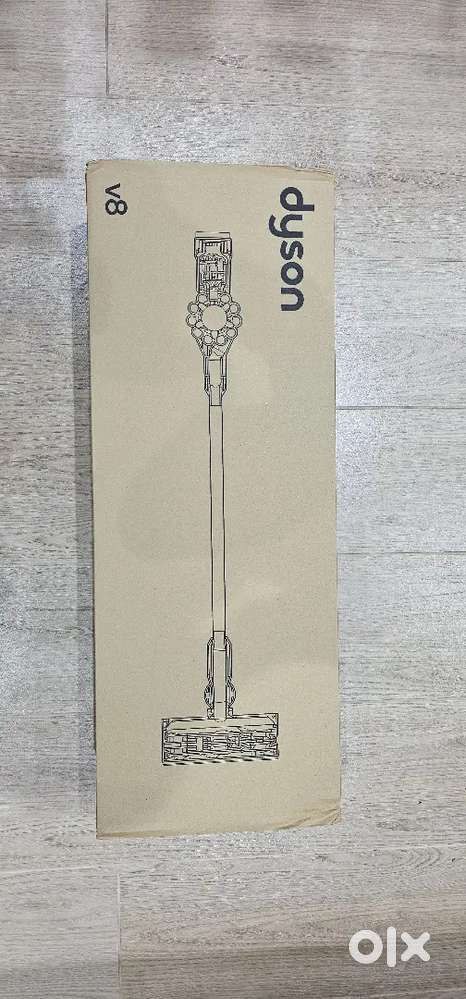 Dyson V8 Absolute cordless vaccum cleaner. Sealed box with warranty.