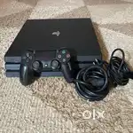 Ps4 Pro excellent condition