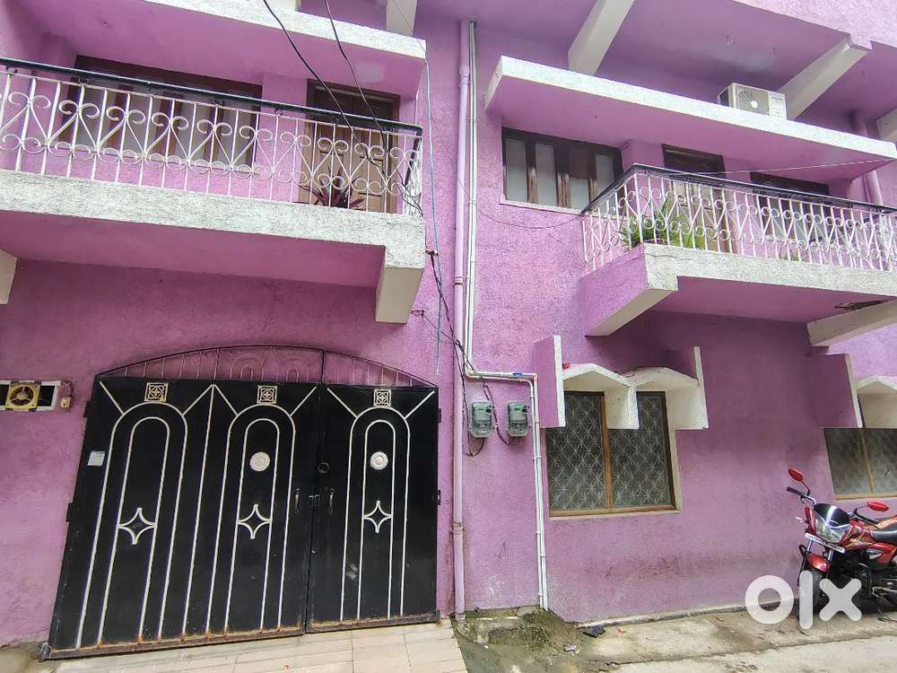 Well Mentioned 2 Floors independent house