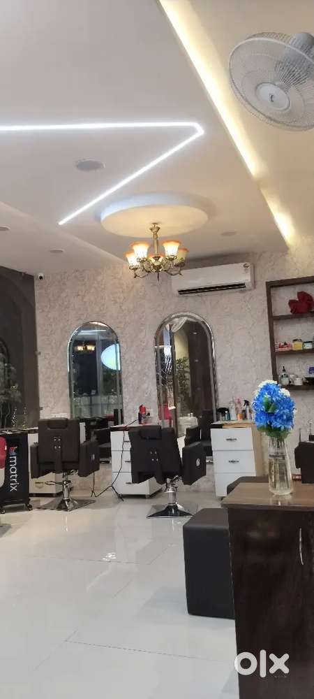 Lemon unisex salon and spa