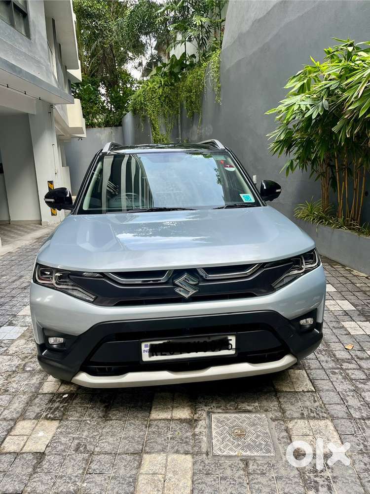 Doctor owned , Maruti Suzuki Brezza zxi plus2022 Petrol Good Condition