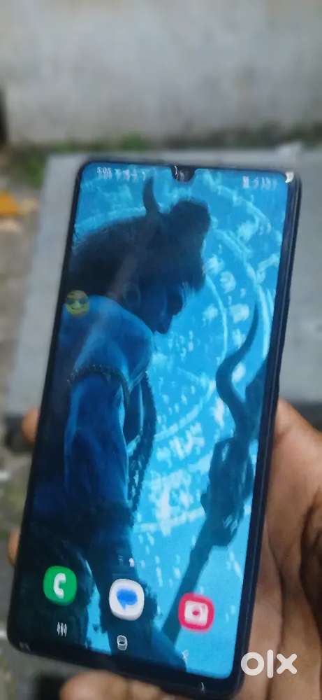 8/128 full box phone no service  full clean phone