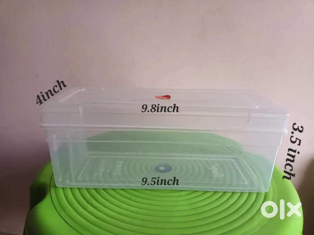 Good quality plastic boxes to store items for medical shop n others