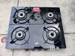 Glen Glass Top 4 Burner Gas Stove in Brand New Mint Condition