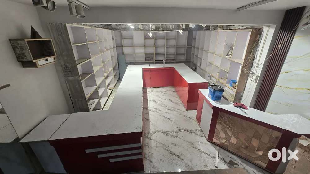 Main road on shop ready to move