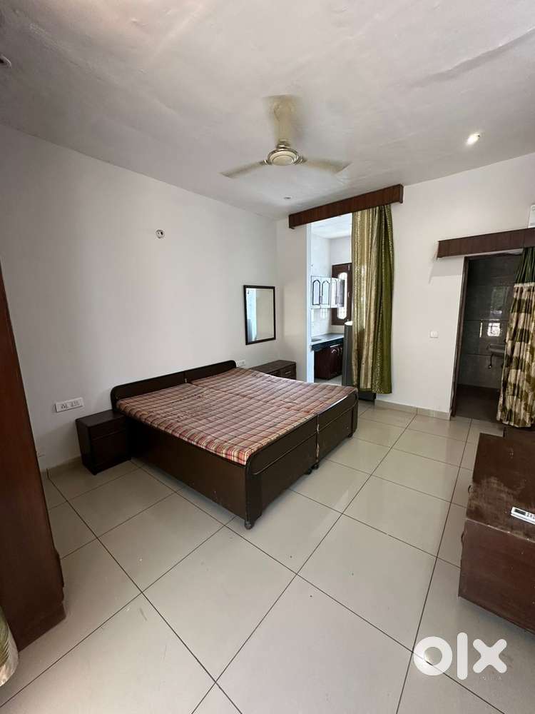 1 room set furnished:10500,2 room set:16000 for rent in Mohali….