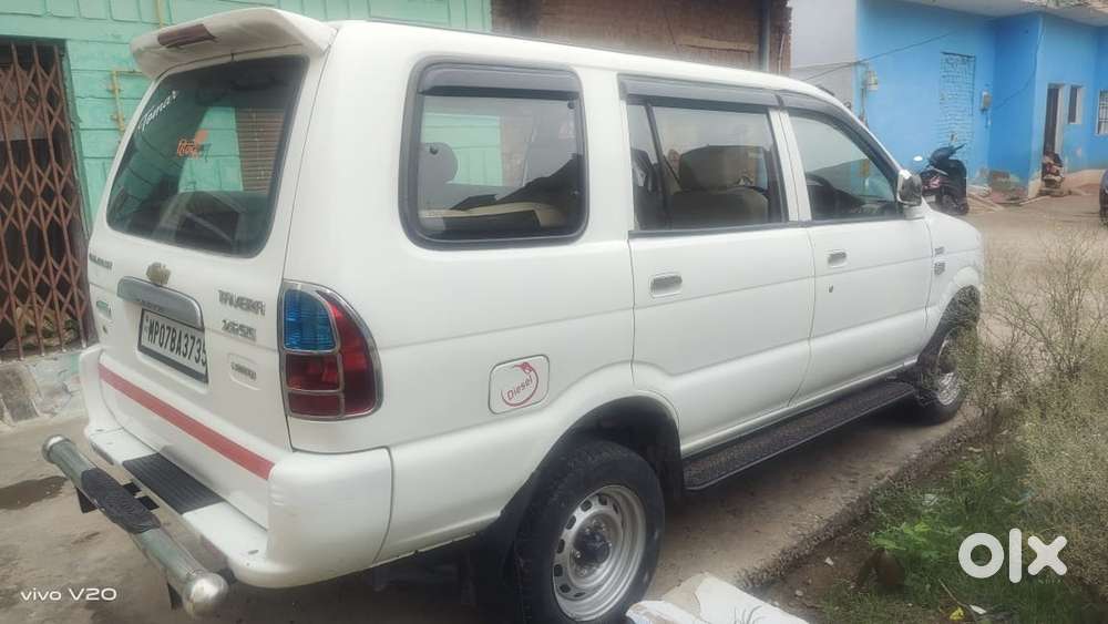Chevrolet Tavera Neo 2014 Diesel Well Maintained