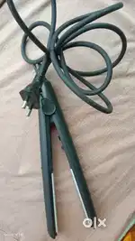 Phillips hair straightener