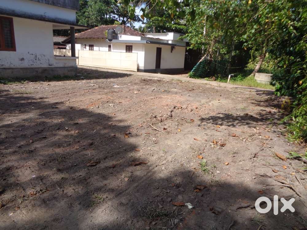 7.5 cent Land for Sale.