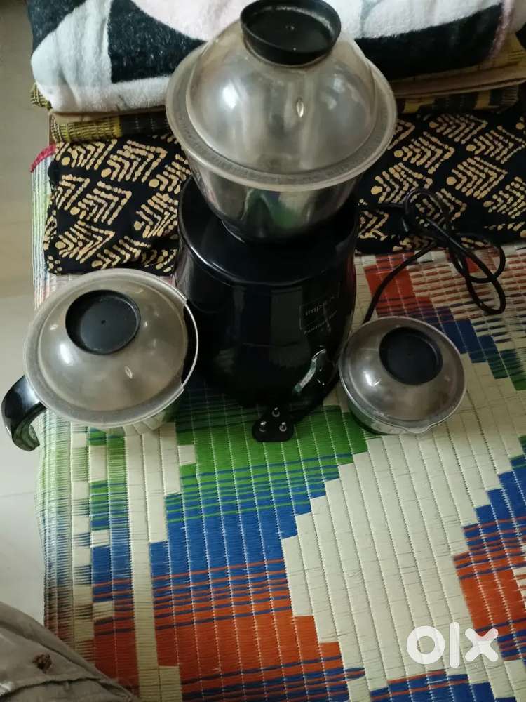 MIXER GRINDER