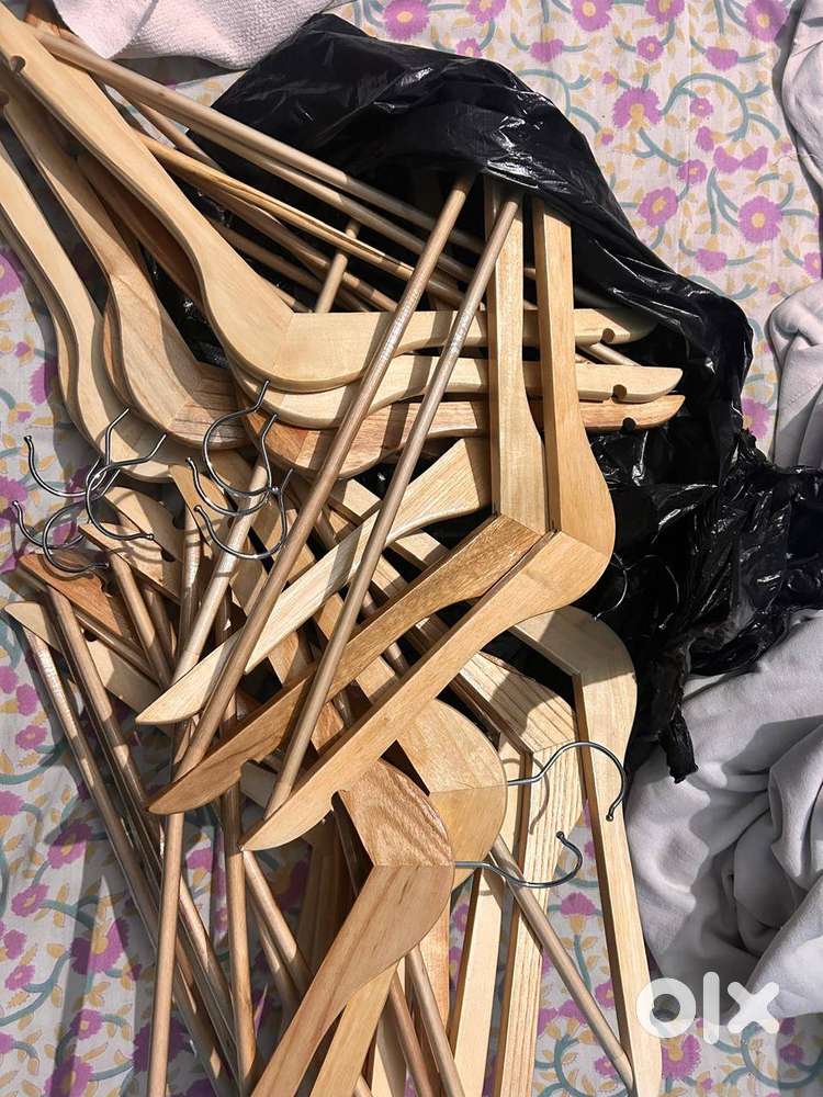 Wardrobe Hangers - wooden- new- 20 pieces