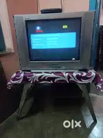 Old model Samsung TV 34in...
