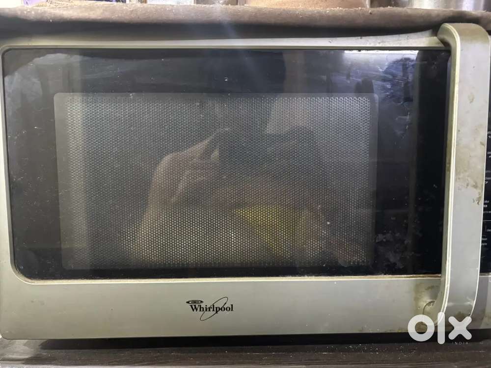 Whirlpool oven in good condition